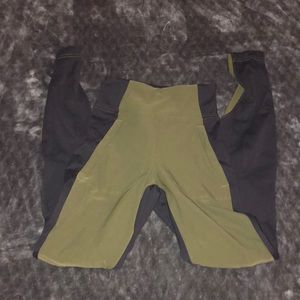 Athleta black and green leggings